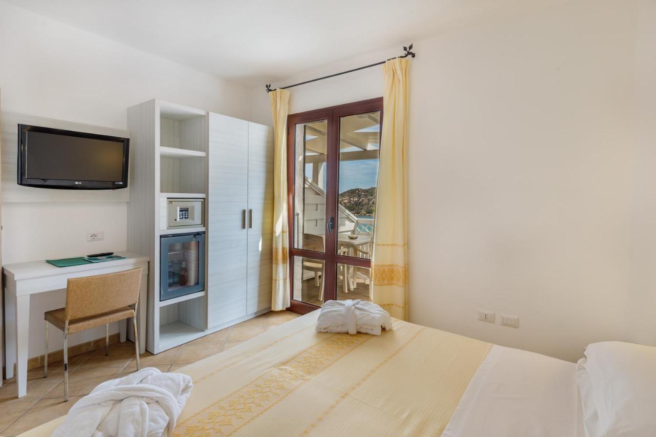 באיה סרדיניה Hotel Mon Repos מראה חיצוני תמונה