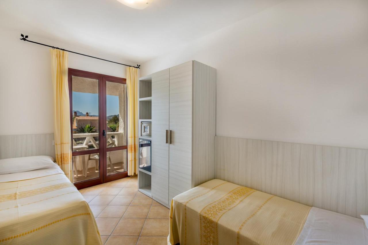 באיה סרדיניה Hotel Mon Repos מראה חיצוני תמונה
