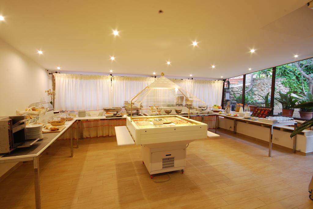 באיה סרדיניה Hotel Mon Repos מראה חיצוני תמונה
