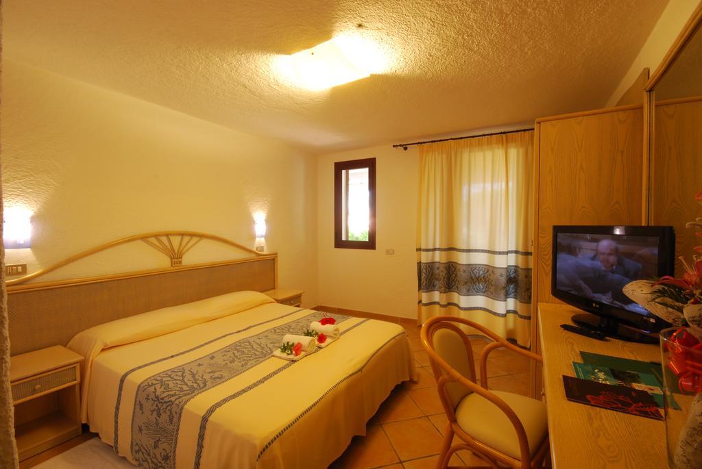 באיה סרדיניה Hotel Mon Repos חדר תמונה