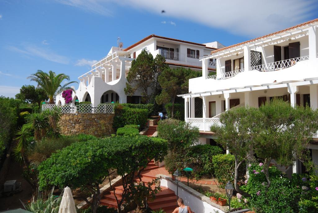 באיה סרדיניה Hotel Mon Repos מראה חיצוני תמונה